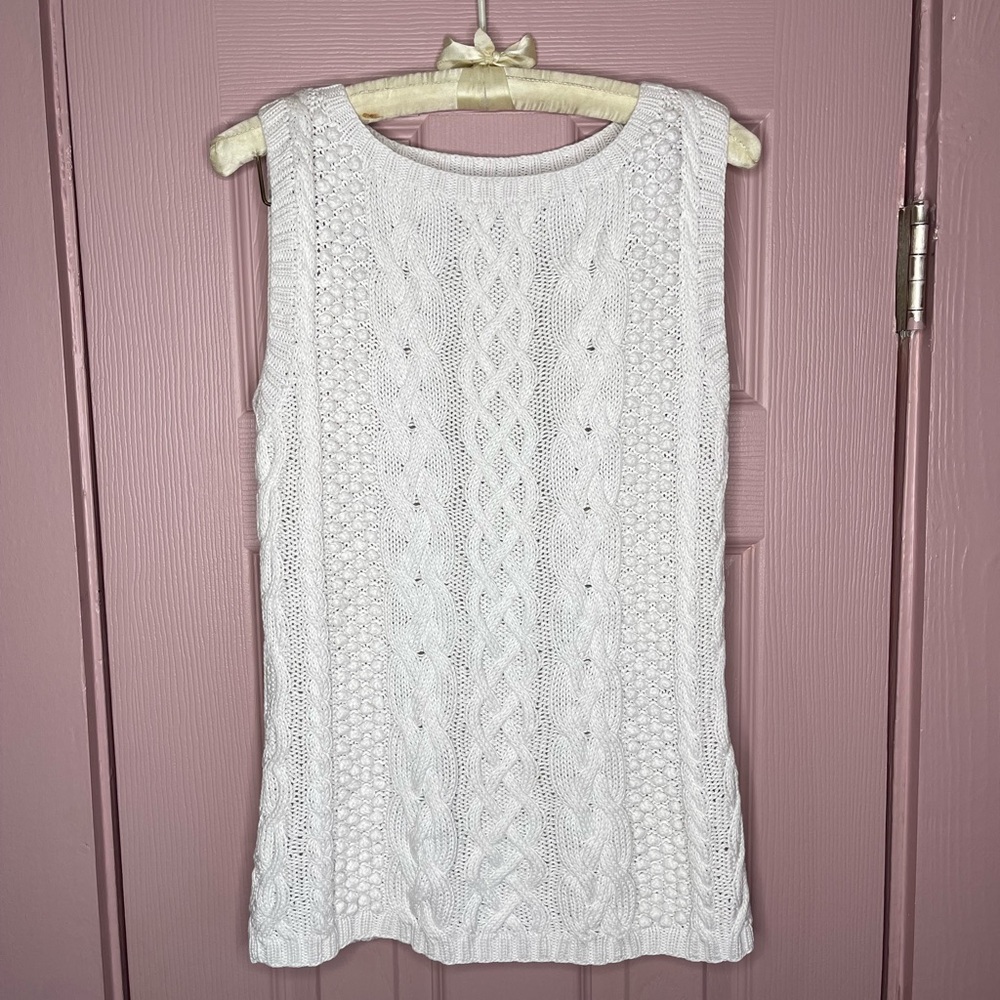 Vintage White Sleeveless Cable Knit Sweater